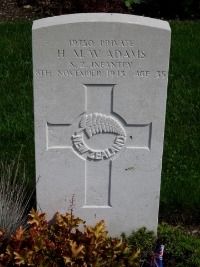 Klagenfurt War Cemetery - Adams, Hugh Miles William